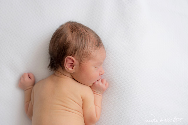 babyborn newborn sesion embarazo bebe fotografia babyconfetti recien nacido fotos aida y victor