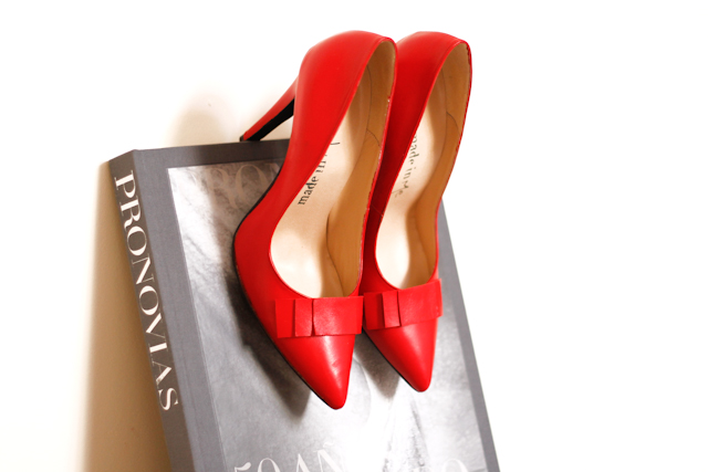 zapatos a medida personalizados rojos tacon boda lazo invitada 