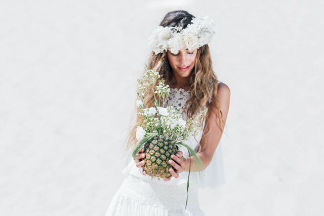 estilo boho novia boda surfera playa corona flores mejor blog perfecta original