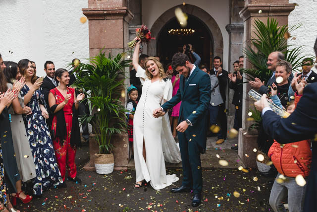 helena mareque vestido novia asturias boda tropical wedding tipi