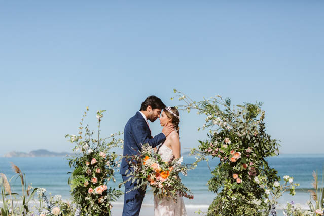 galicia boda playa beach wedding decoracion flores decoration decor 