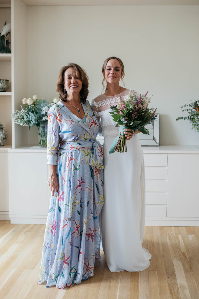 madre novia boda madrina vestido largo corto pamela blog bodas a todo confetti