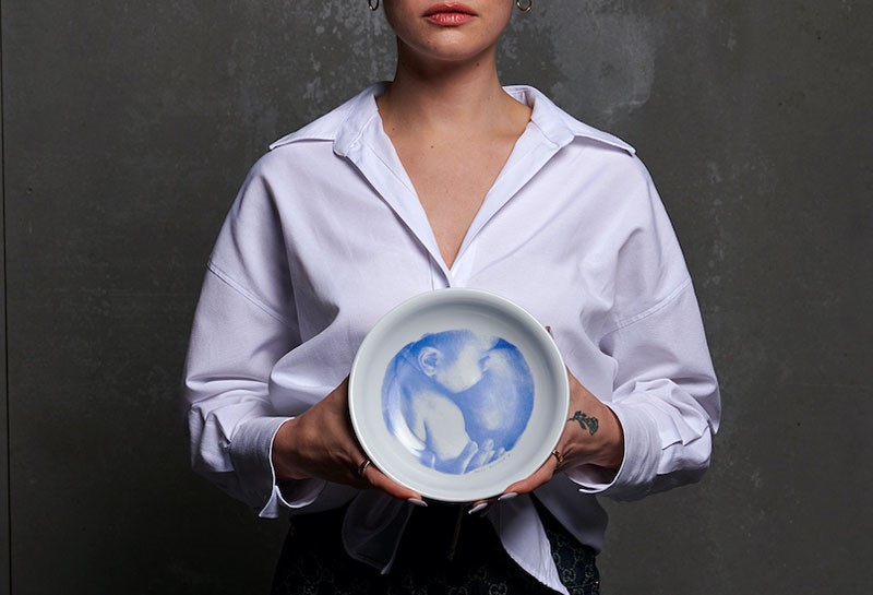 vajilla solidaria de accion contra el hambre regalo cartuja sevilla