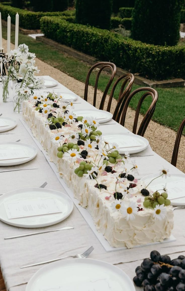 tarta alargada rectangular pastel boda flores