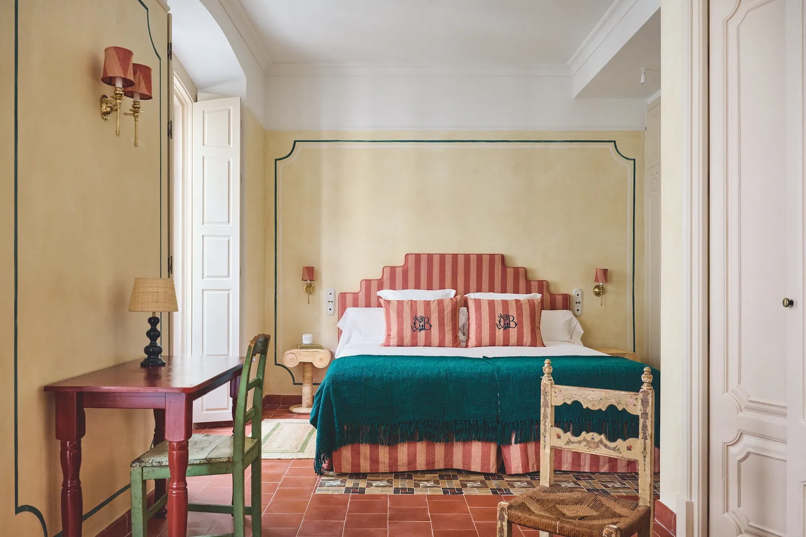 Cristine Bedfor malaga hotel