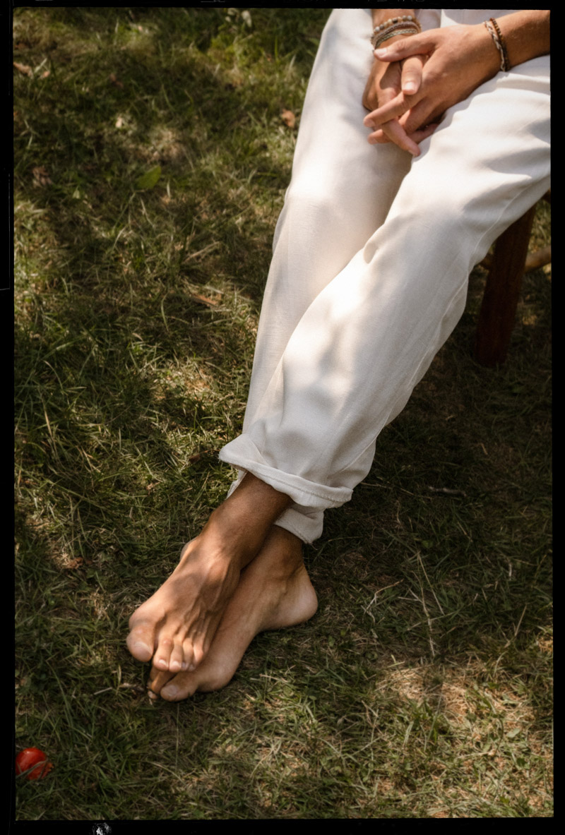 pedida mano boda romualda sombrero novia boho wedding blog bodas a todo confetti