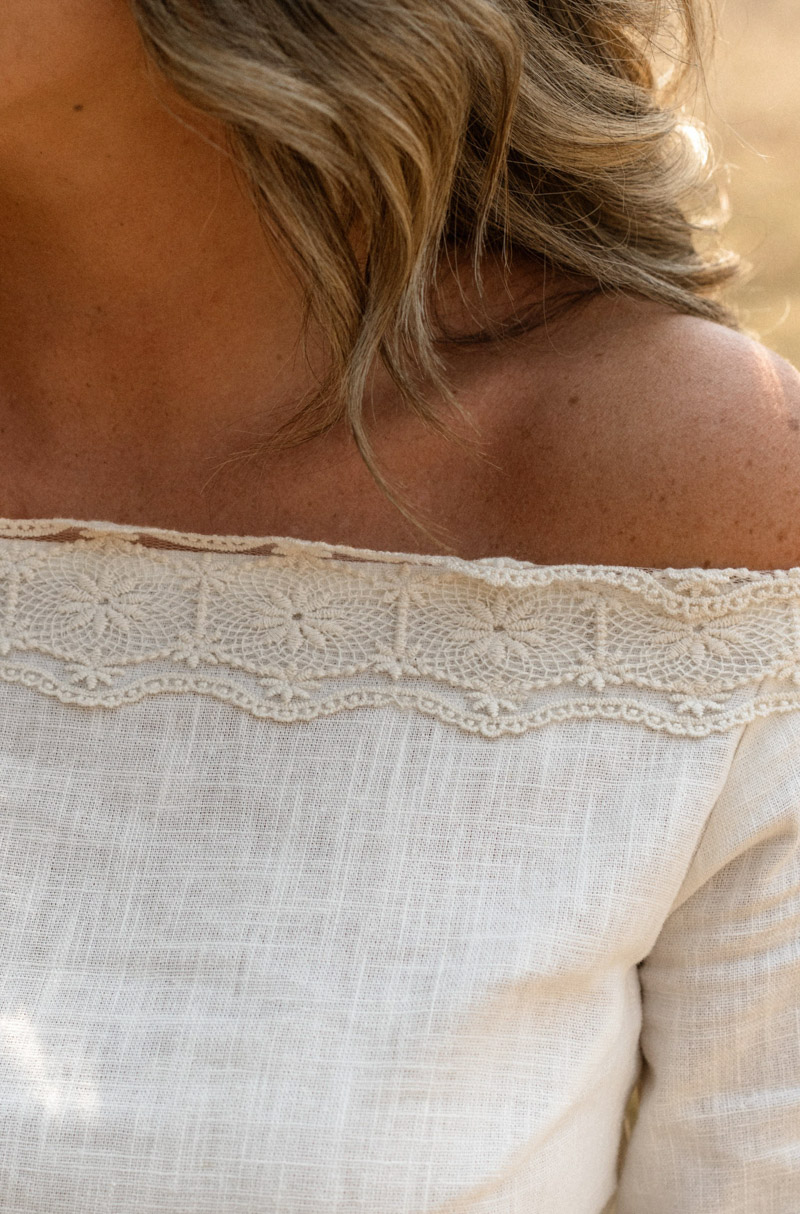 pedida mano boda romualda sombrero novia boho wedding blog bodas a todo confetti