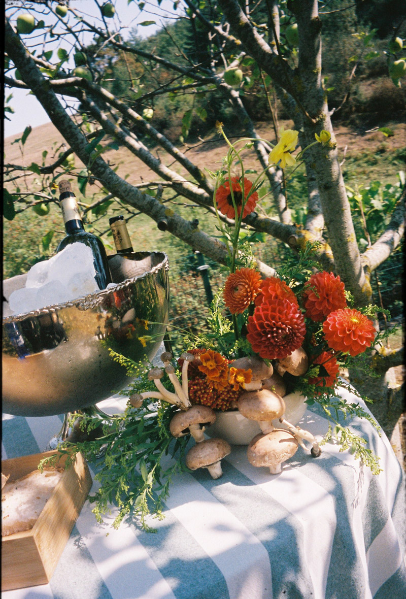 pedida mano boda romualda sombrero novia boho wedding blog bodas a todo confetti