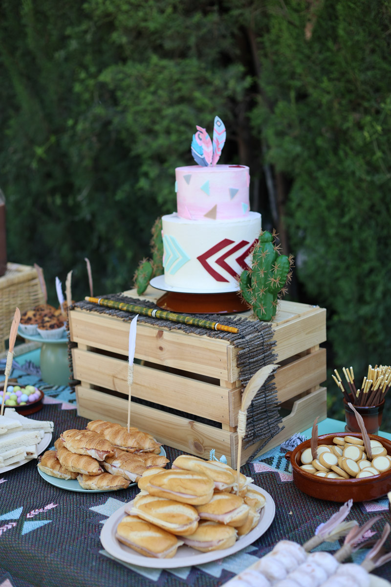 fiesta infantil tipi cumple birthday party ideas girls kids teepee camping woodland boho