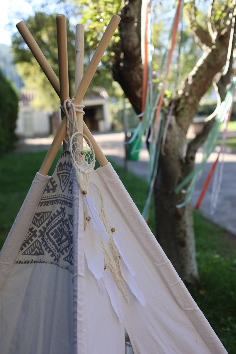 fiesta infantil tipi cumple birthday party ideas girls kids teepee camping woodland boho